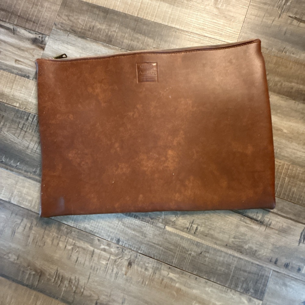 Vintage Amway Faux Leather Document Portfolio Clutch